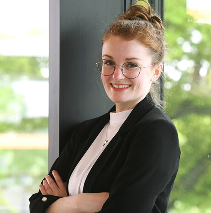 Hannah Kindler, die erste Referentin für Nachhaltigkeit bei der HMC Hannah Kindler, die erste Referentin für Nachhaltigkeit bei der HMC