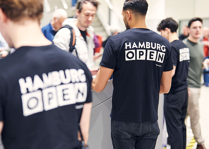 HAMBURG OPEN | Security-Mitarbeitende am Einlass HAMBURG OPEN | Security-Mitarbeitende am Einlass