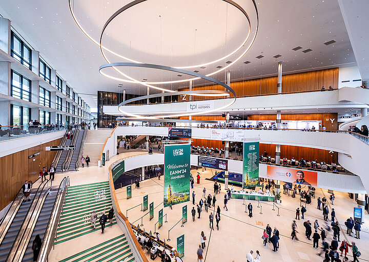 CCH - Eingangshalle während der EANM '24 CCH - Eingangshalle während der EANM '24